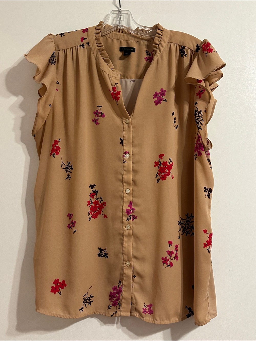 Ann Taylor Tan Floral Button-Front Ruffle Sleeve Blouse